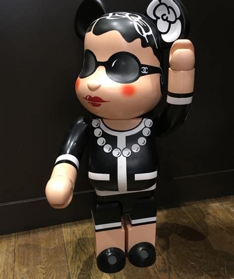 poupee chanel